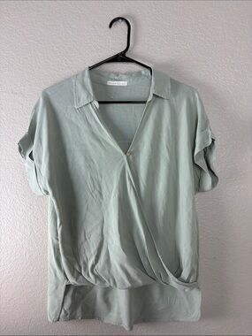 Becool sage green v-neck blouse (M)